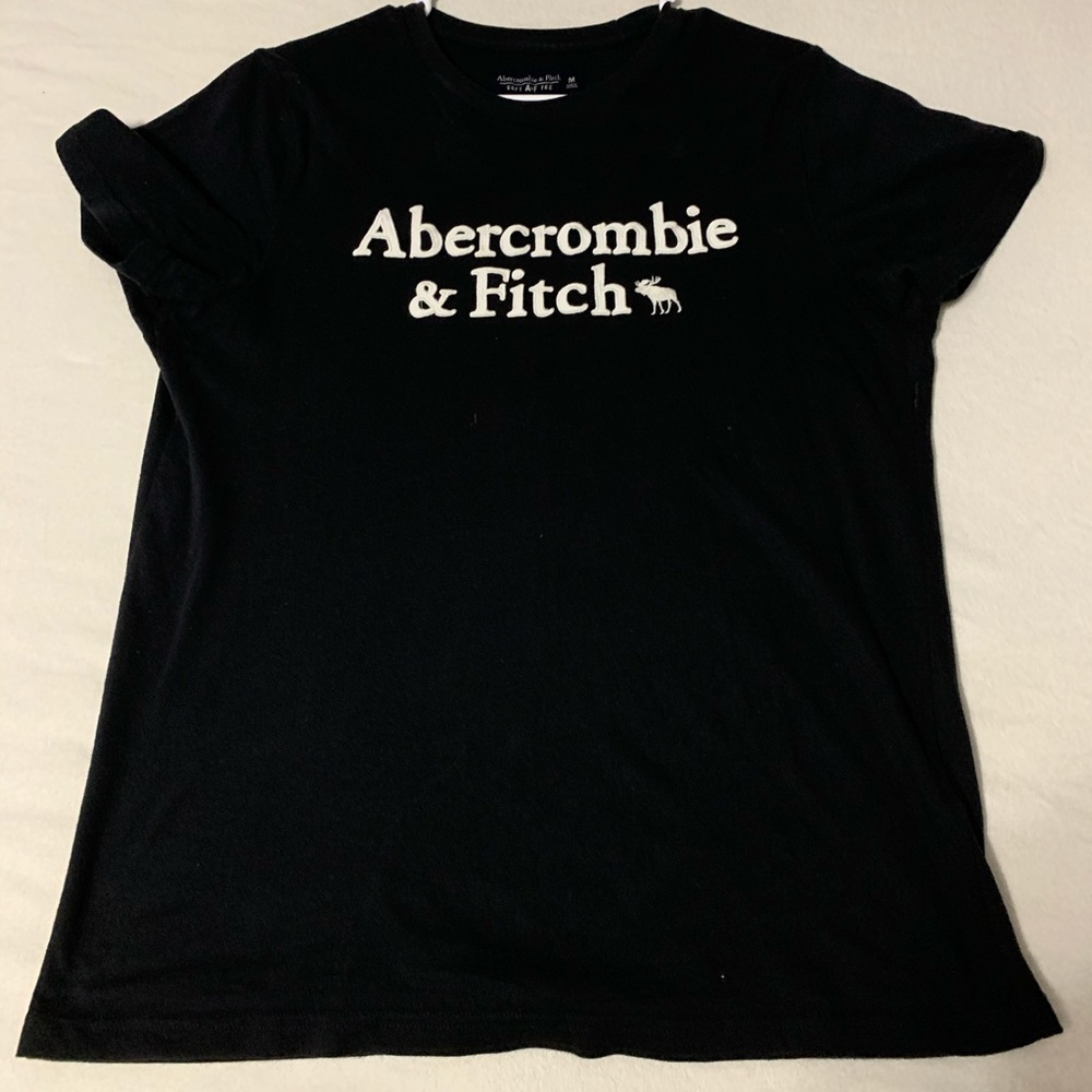 Abercrombie and Fitch tee